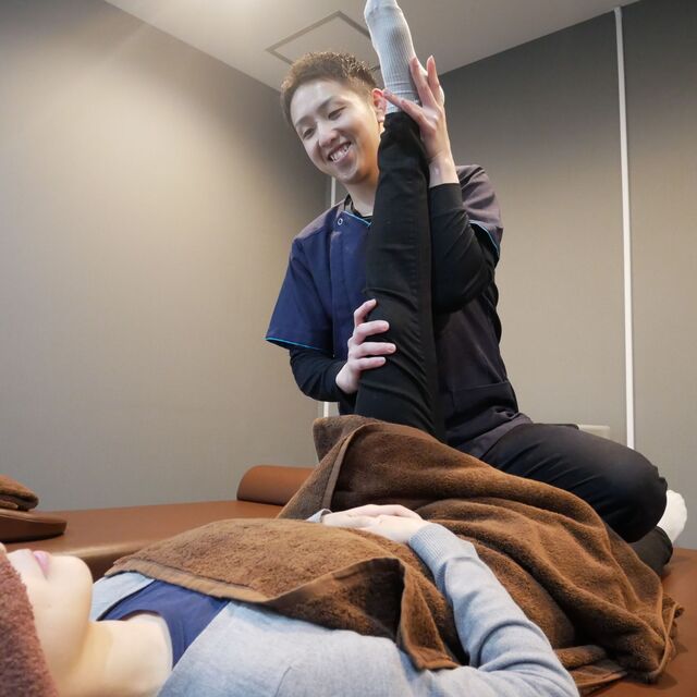 手技の施術で症状緩和のお手伝いができます